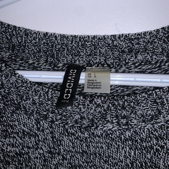 [L]👚H&M sweater - Picture 3 of 6